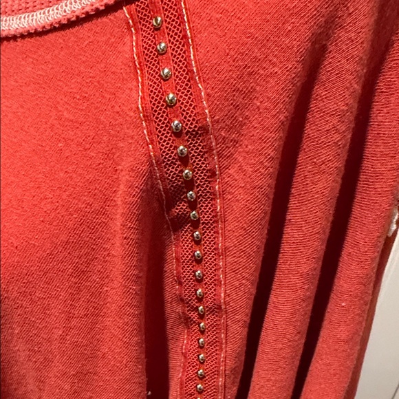 POL Coral Button-Front Long Sleeve Henley Top - Picture 4 of 8